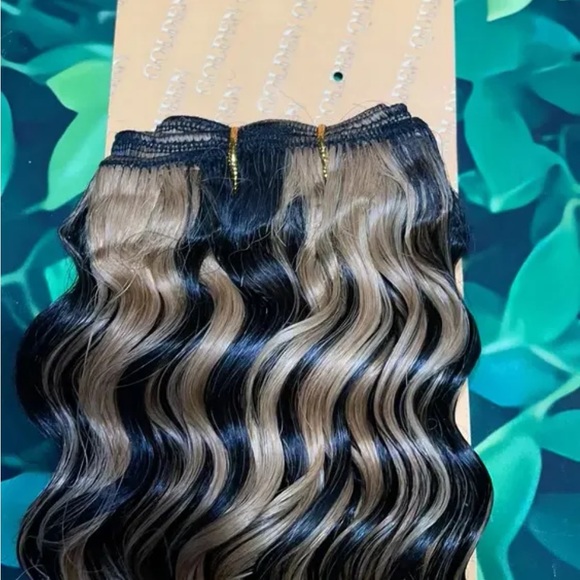 100% Human Hair - Picture 3 of 7